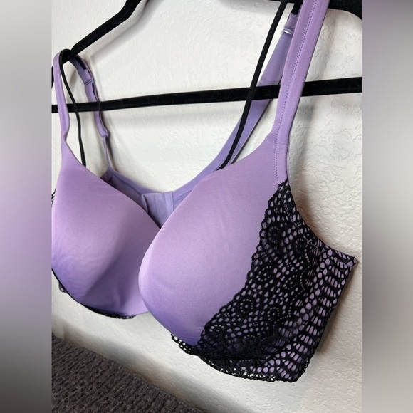 D09.14. Cacique Underwire Smooth Balconette Bra lace accent 46DD - Picture 2 of 4